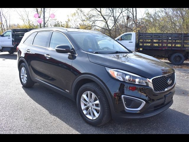 2018 Kia Sorento LX