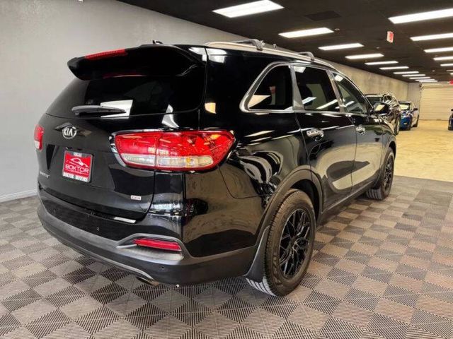 2018 Kia Sorento LX