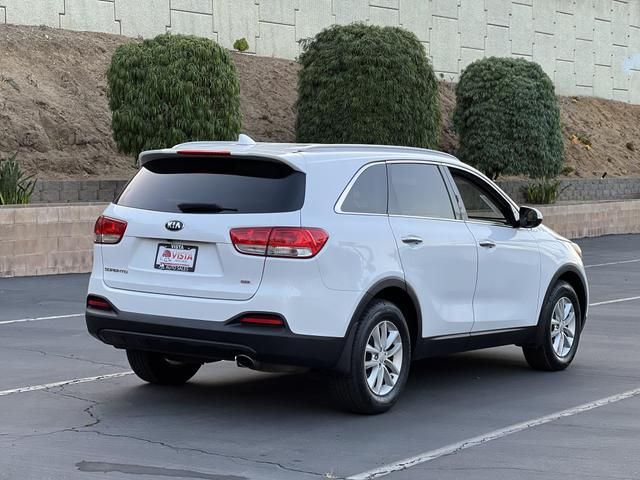 2018 Kia Sorento LX