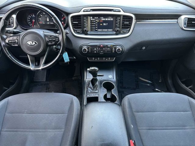 2018 Kia Sorento LX V6