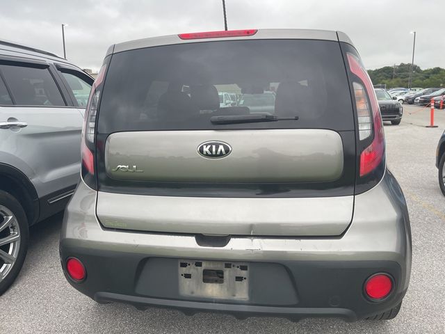 2018 Kia Soul Base