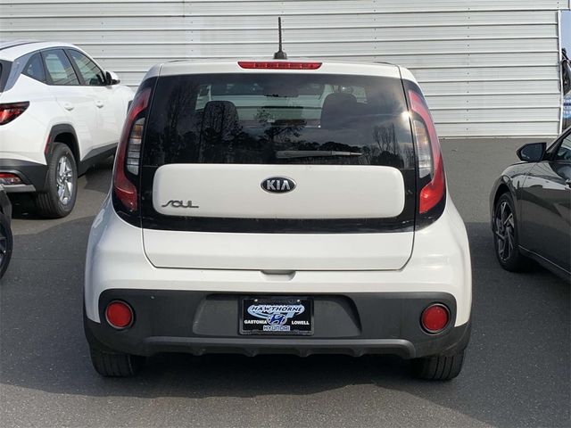 2018 Kia Soul Base