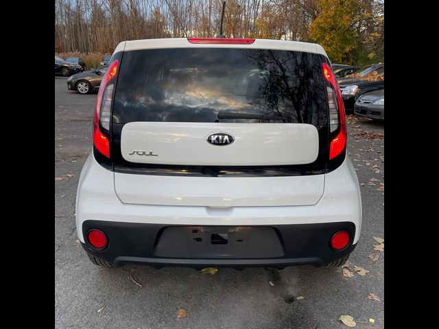 2018 Kia Soul Base