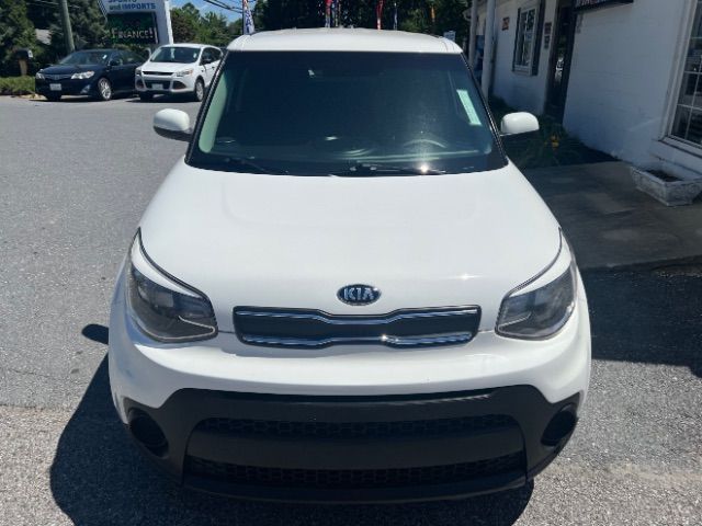 2018 Kia Soul Base