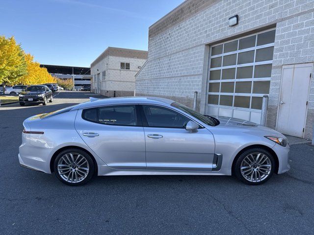 2018 Kia Stinger Base