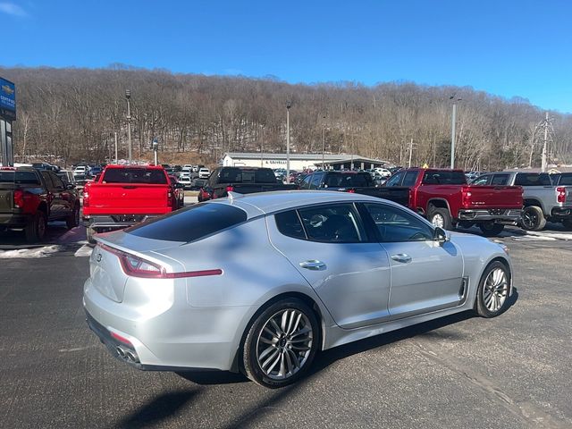 2018 Kia Stinger Base