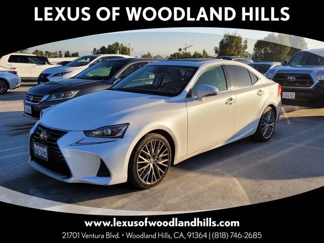 2018 Lexus IS 300