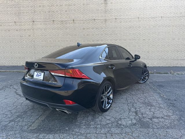 2018 Lexus IS 