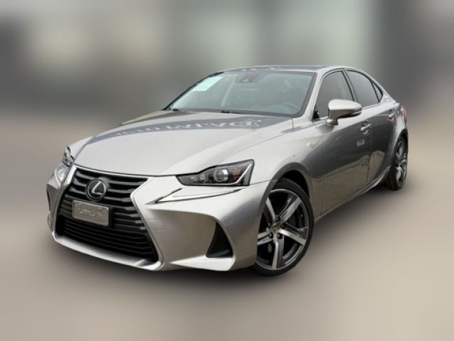 2018 Lexus IS 