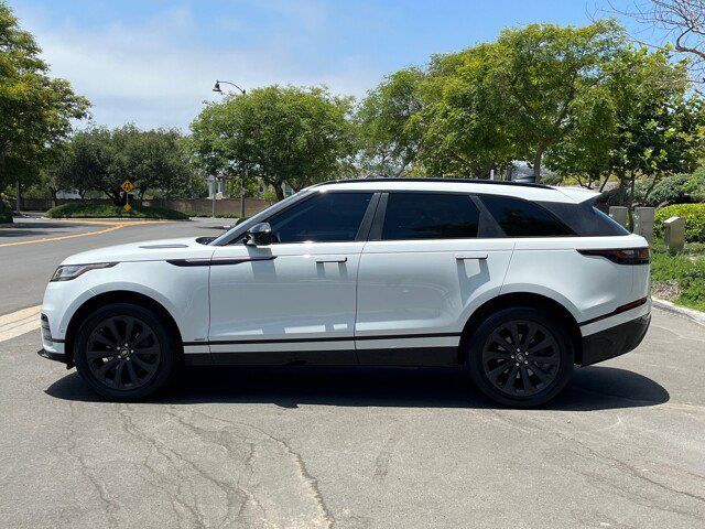 2018 Land Rover Range Rover Velar R-Dynamic SE