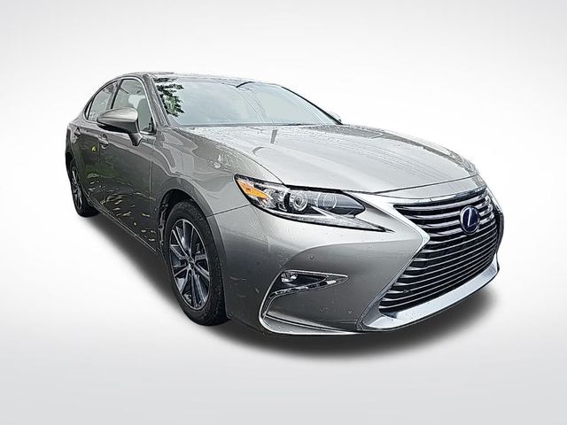 2018 Lexus ES 300h