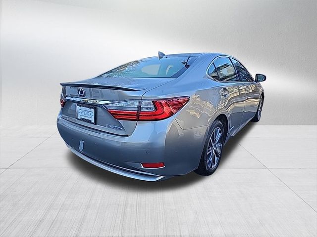 2018 Lexus ES 300h