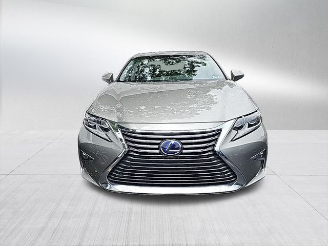 2018 Lexus ES 300h