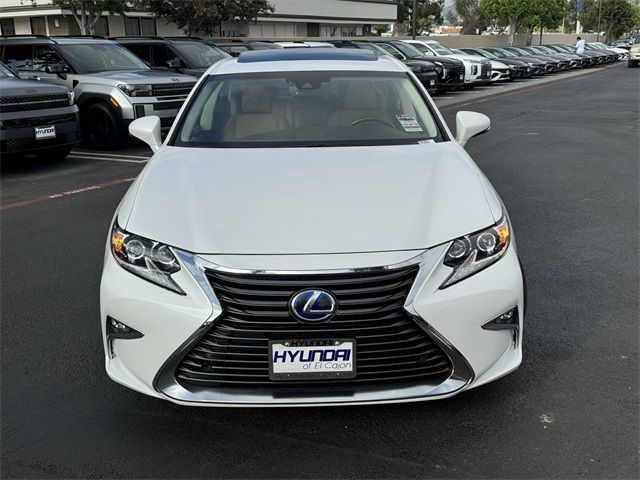 2018 Lexus ES 300h