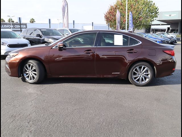 2018 Lexus ES 300h