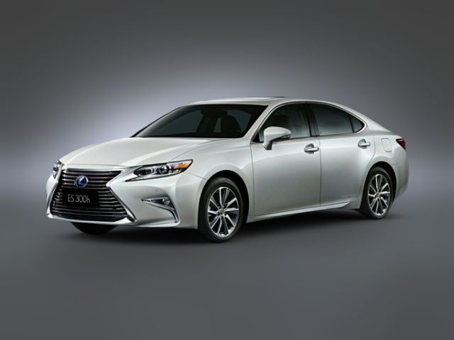 2018 Lexus ES 300h