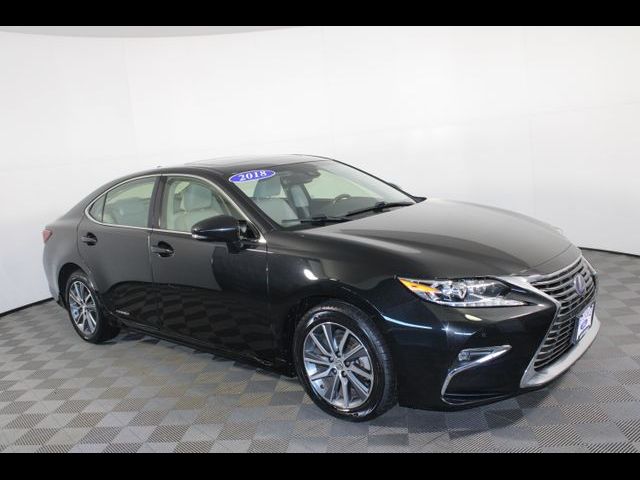 2018 Lexus ES 300h