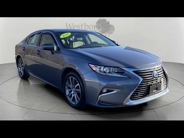 2018 Lexus ES 300h