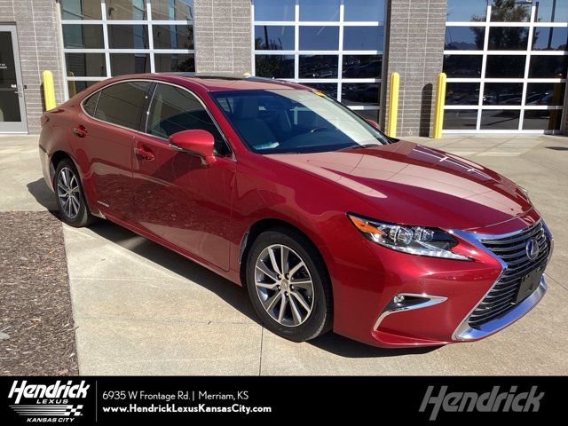 2018 Lexus ES 300h