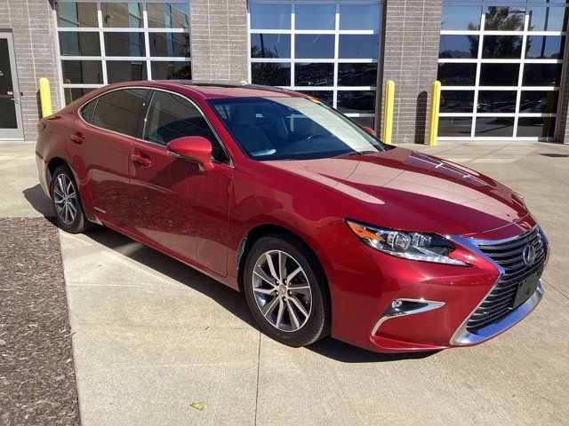 2018 Lexus ES 300h