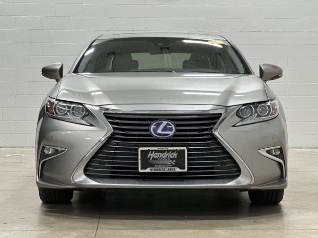 2018 Lexus ES 300h