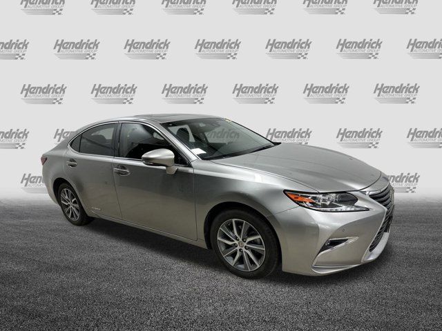 2018 Lexus ES 300h