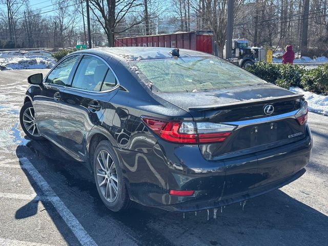 2018 Lexus ES 300h