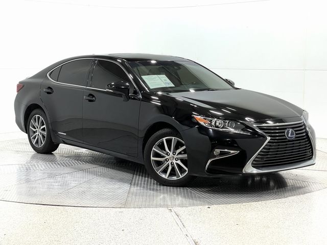 2018 Lexus ES 300h