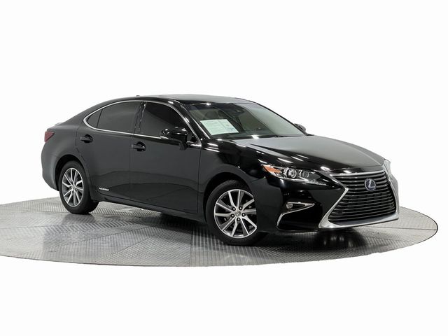 2018 Lexus ES 300h