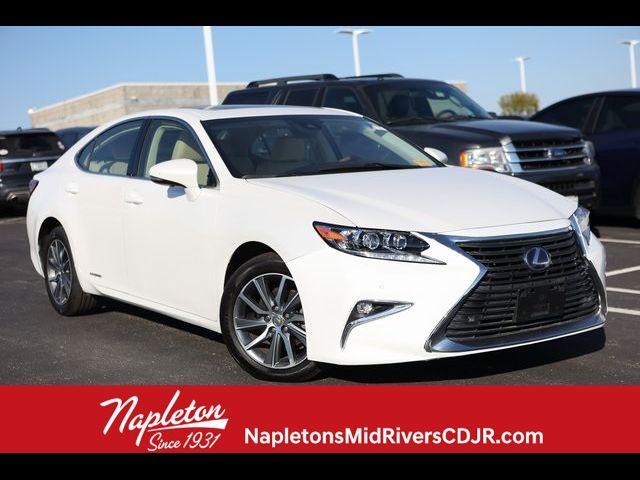 2018 Lexus ES 300h