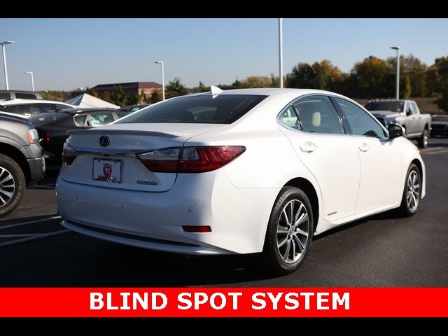 2018 Lexus ES 300h