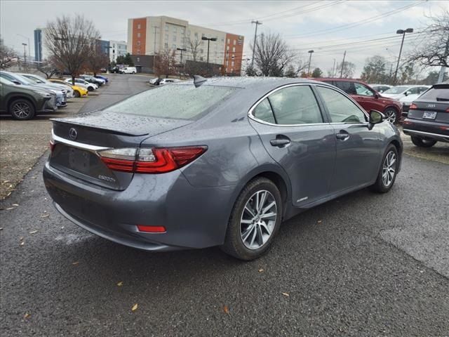 2018 Lexus ES 300h