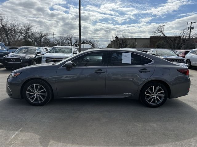 2018 Lexus ES 300h