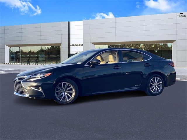 2018 Lexus ES 300h