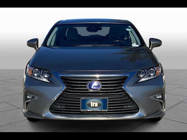 2018 Lexus ES 300h