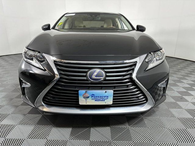 2018 Lexus ES 300h