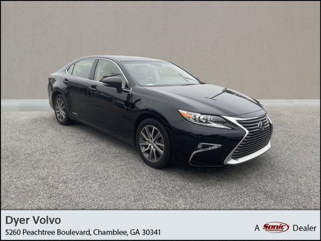 2018 Lexus ES 300h