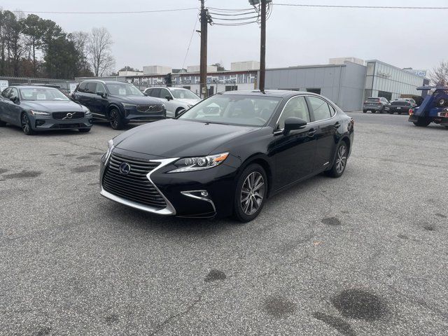 2018 Lexus ES 300h