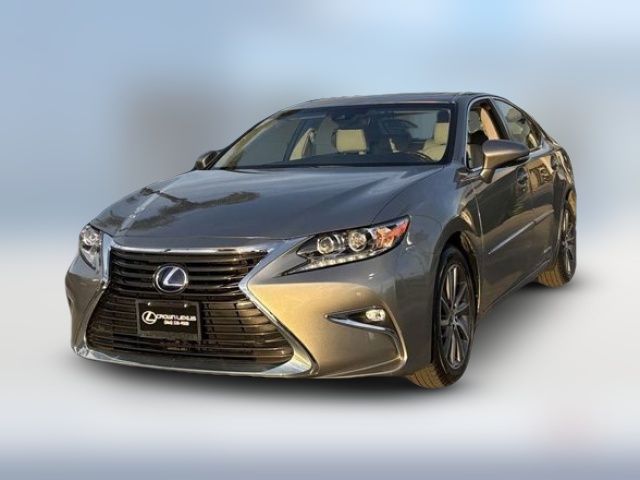 2018 Lexus ES 300h