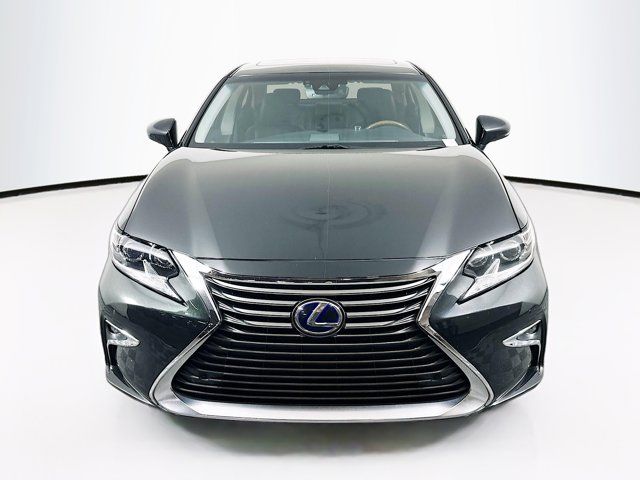 2018 Lexus ES 300h