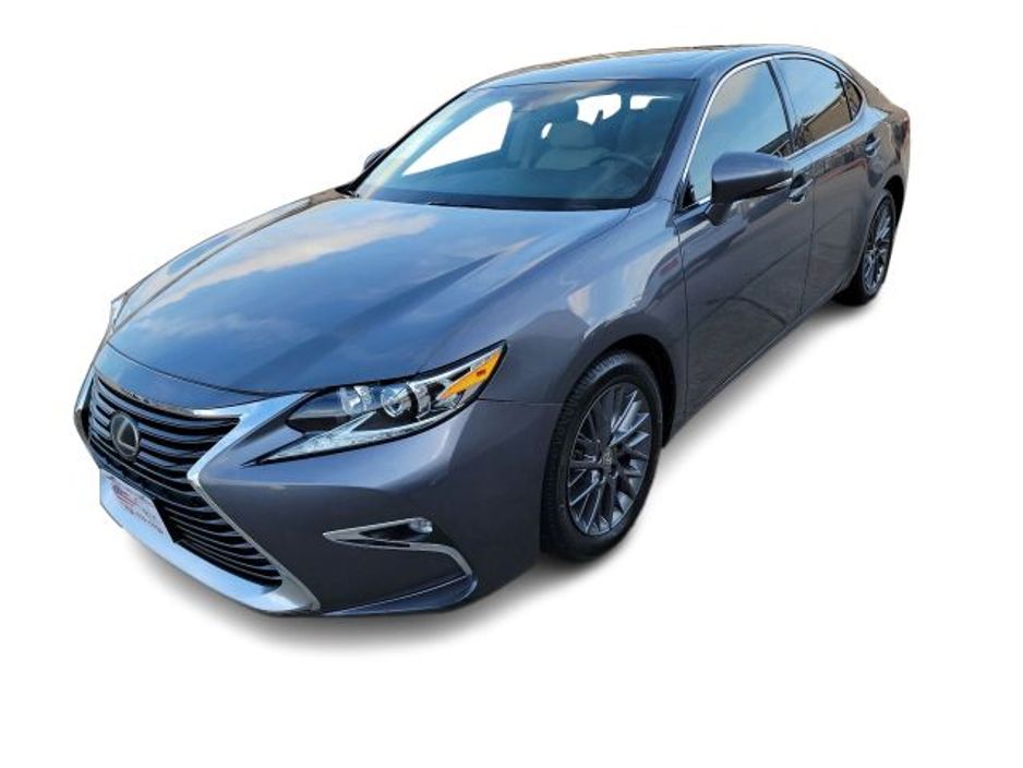 Used 2018 Lexus ES 350 For Sale in Houston, TX | Capital One Auto Navigator
