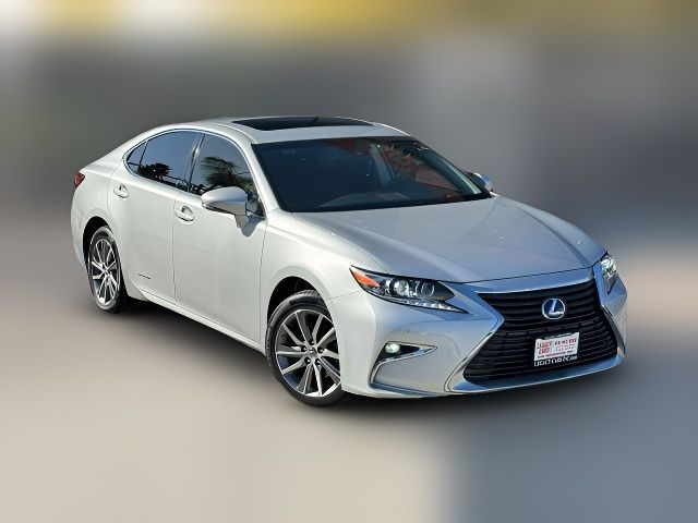 2018 Lexus ES 300h