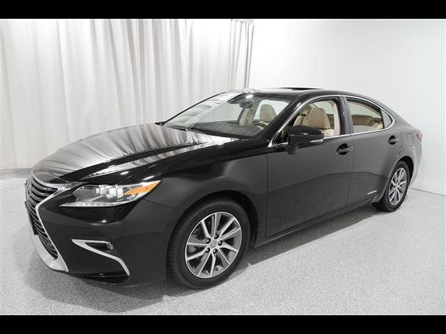 2018 Lexus ES 300h