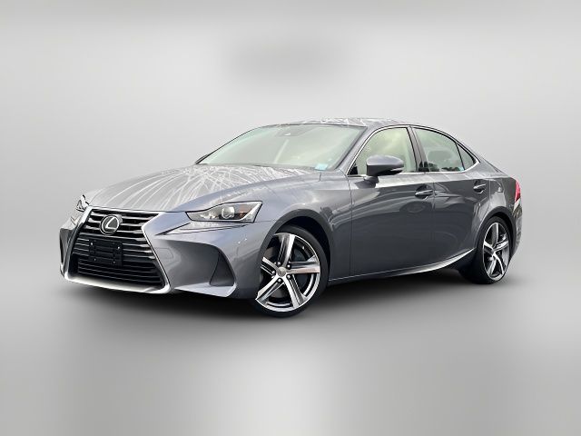 2018 Lexus IS 