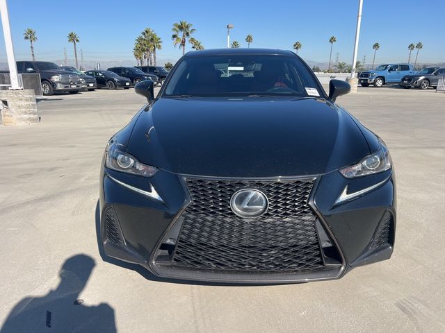 2018 Lexus IS 