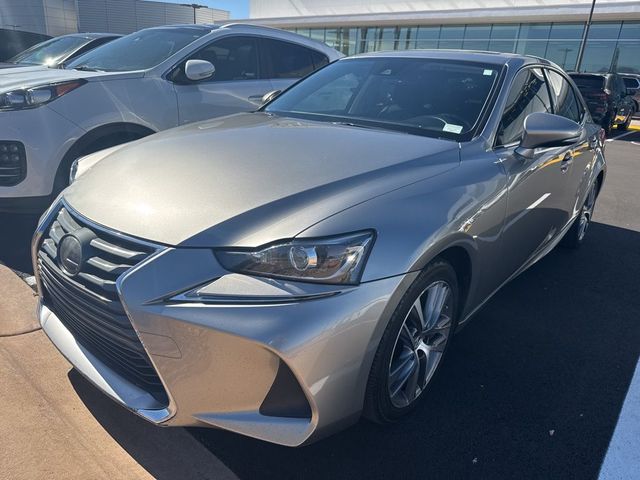 2018 Lexus IS 