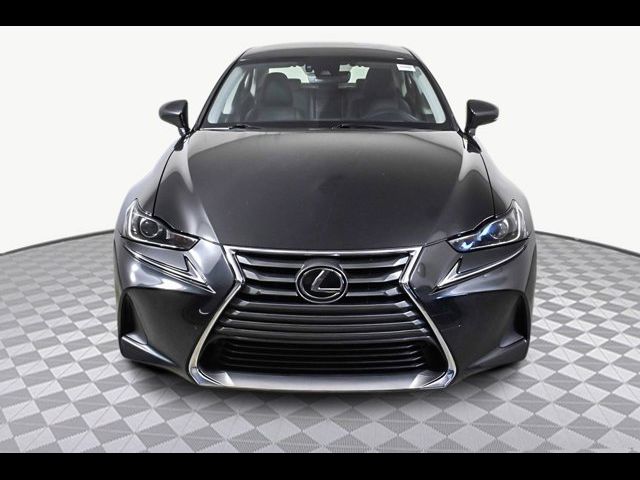 2018 Lexus IS 