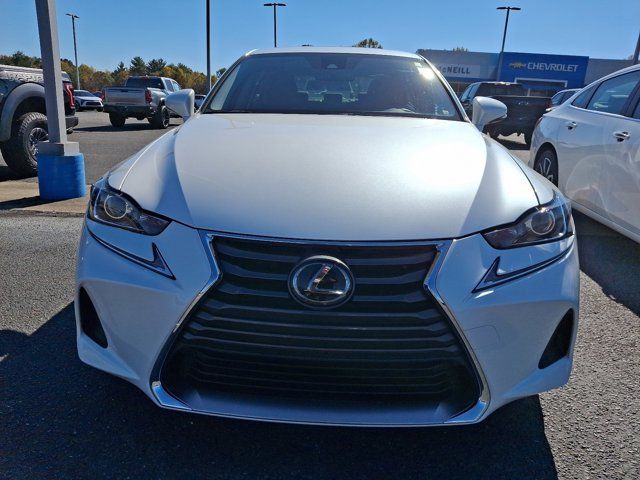 2018 Lexus IS 