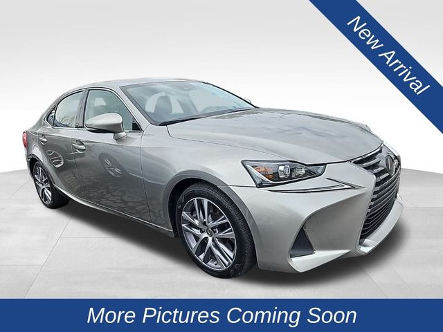 2018 Lexus IS 