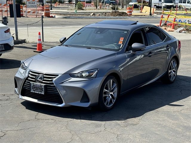 2018 Lexus IS 